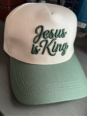 "Jesus is King" Two-Tone Embroidered Baseball Cap - Green & Cream